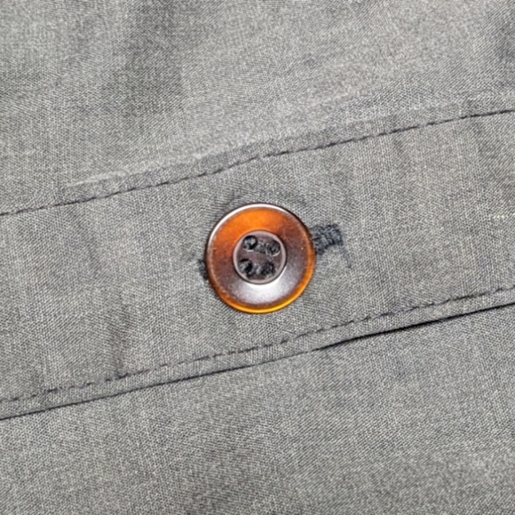 Bridge Gate Women's Size B0 Charcoal Light Black Button Down Blouse Shirt Top - Picture 6 of 9